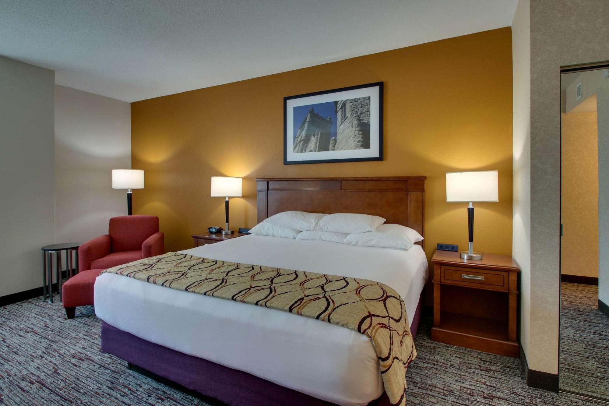 Drury Inn & Suites Findlay Bagian luar foto