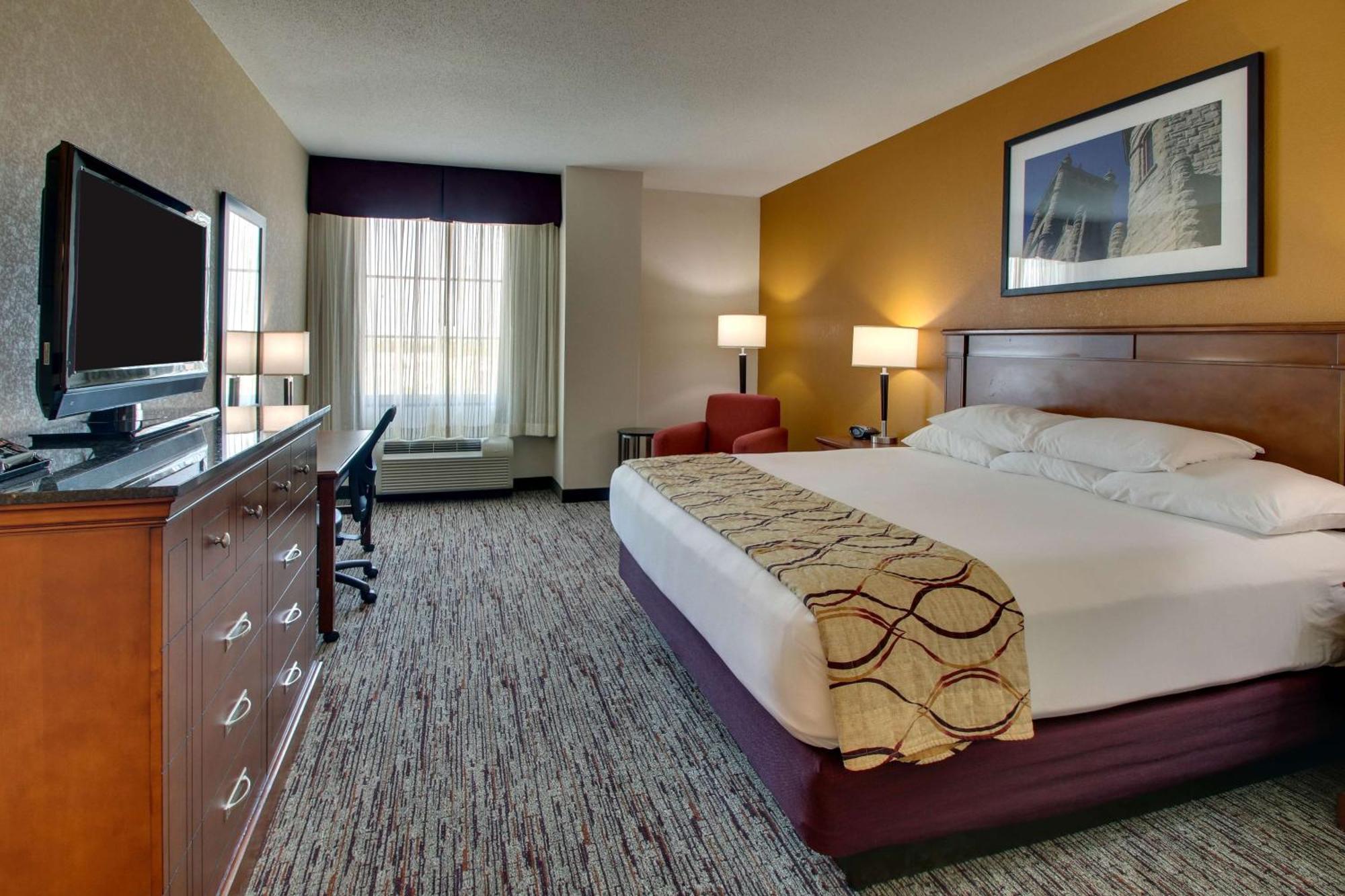 Drury Inn & Suites Findlay Bagian luar foto