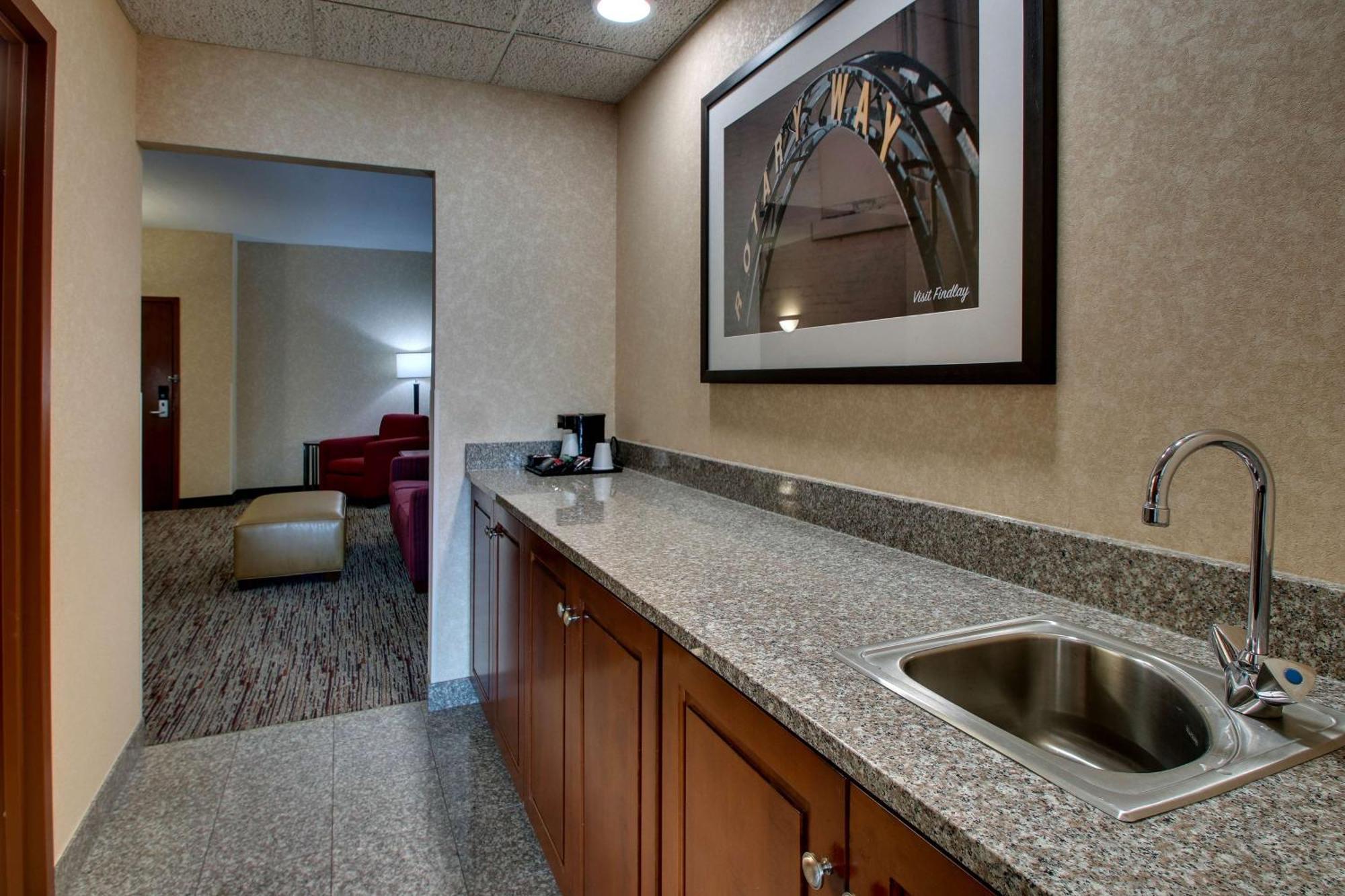 Drury Inn & Suites Findlay Bagian luar foto