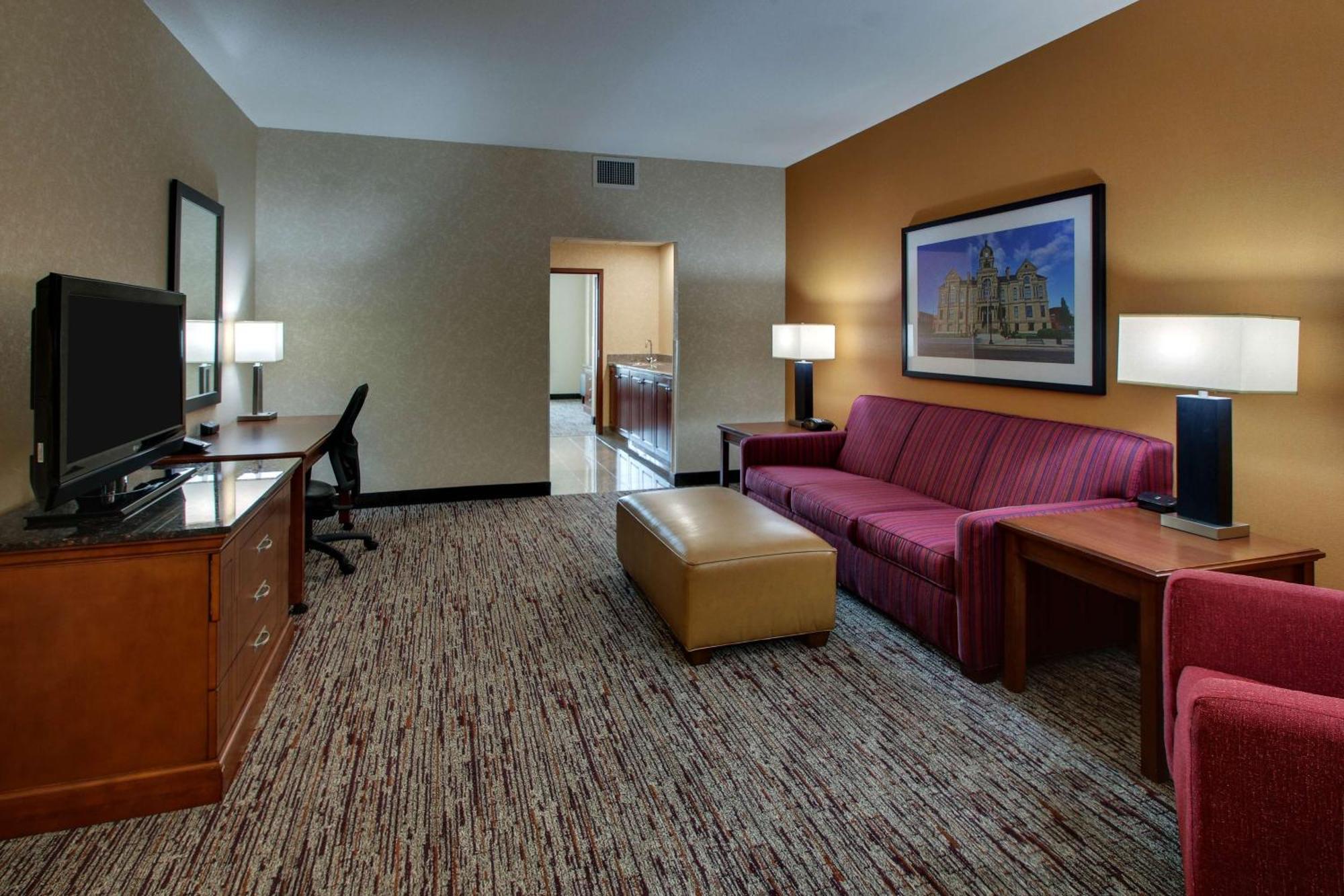 Drury Inn & Suites Findlay Bagian luar foto