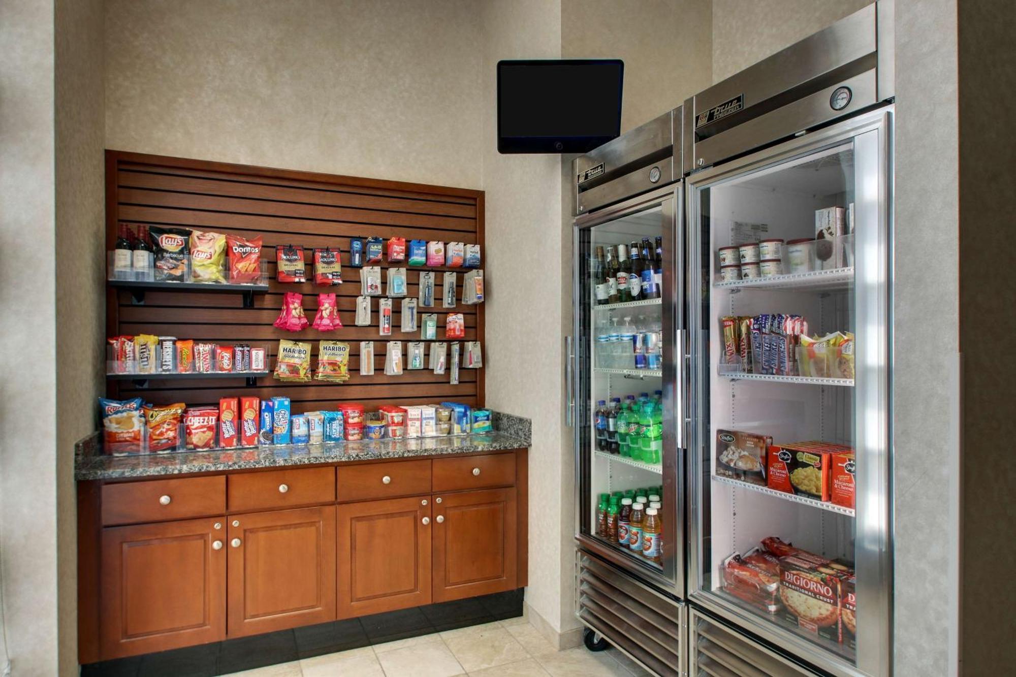 Drury Inn & Suites Findlay Bagian luar foto